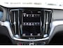 Volvo V60 B3 164PK Automaat Momentum Advantage | Adapt. Cruise | PDC + Camera | BLIS | AppleCarplay | Extra getint glas |