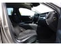 Volvo V60 B3 164PK Automaat Momentum Advantage | Adapt. Cruise | PDC + Camera | BLIS | AppleCarplay | Extra getint glas |