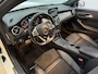 Mercedes-Benz CLA Shooting Brake AMG 200 Ambition Airco ECC | Panorama | Sfeer | Camera | Cruise Control | Isofix | NAP
