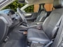 Volvo XC40 2.0 T4 Momentum | 1e Eigenaar | Dealer onderhouden | Camera | Stoelverwarming