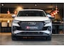 Audi Q4 Sportback e-tron 40 S Black edition 77 kWh Sportstoelen Mono Pur Leder ruit met rood stiksel, ACC, Camera, Keyless, Sonos sound system, Spiegel/ Ambiente/ Veiligheids/ Smartphone/ Navi plus/ interieur/ Hulp/ Exterieur/ DynamicaComfortAirco, Sport design pakket, Lmv 21''