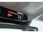 Volvo XC40 2.0 B4 Momentum Pro | ACC | Trekhaak | Standkachel | Stoel+Stuurverwarming | Verwarmbare Achterbank | Camera | BLIS
