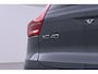 Volvo XC40 2.0 B4 Momentum Pro | ACC | Trekhaak | Standkachel | Stoel+Stuurverwarming | Verwarmbare Achterbank | Camera | BLIS