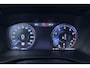 Volvo XC40 2.0 B4 Momentum Pro | ACC | Trekhaak | Standkachel | Stoel+Stuurverwarming | Verwarmbare Achterbank | Camera | BLIS