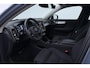 Volvo XC40 2.0 B4 Momentum Pro | ACC | Trekhaak | Standkachel | Stoel+Stuurverwarming | Verwarmbare Achterbank | Camera | BLIS