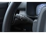 Volvo XC40 2.0 B4 Momentum Pro | ACC | Trekhaak | Standkachel | Stoel+Stuurverwarming | Verwarmbare Achterbank | Camera | BLIS
