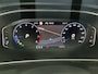 Volkswagen T-Roc 1.5 TSI R-Line Business+, Automaat, Panodak, Afneembare trekhaak, Camera, Carplay