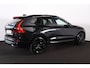 Volvo XC60 T8 Recharge AWD Ultra Black Edition - Panorama/schuifdak - IntelliSafe Assist & Surround - Harman/Kardon audio - Adaptieve LED koplampen - Parkeercamera achter - Verwarmde voorstoelen, stuur & achterbank - Parkeersensoren voor & achter - Elektr. bedienb. voorstoelen met geheugen - Head up display - Draadloze tel. lader - Extra getint glas - Inklapbare trekhaak - 21' LMV