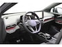 Volkswagen ID.5 Pro 77 kWh 204 PK, SOH 96 %, Panoramadak, Trekhaak, Memory, Massage, Carplay, Winterpakket, 360 Camera