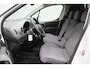 Peugeot Partner 120 1.6 BlueHDi 100 L1 Première S&S 2017 | Trekhaak | Navigatie | Carplay | Cruise Control | Parkeersensoren | Origineel Nederlands | Nationale Autopas