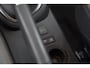 Renault Captur TCe 90 Intens | Trekhaak | Navigatie | Parkeersensoren | Climate Control