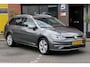 Volkswagen Golf Variant 1.0 TSI Highline. massage. stoelverw. sportstoelen.