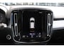 Volvo XC40 T2 130PK Automaat Business Pro | Pilot Assist | El. Achterklep | AppleCarplay | Verw. Stoelen & Stuurwiel | DAB |