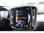 Volvo XC40 T2 130PK Automaat Business Pro | Pilot Assist | El. Achterklep | AppleCarplay | Verw. Stoelen & Stuurwiel | DAB |