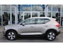 Volvo XC40 T2 130PK Automaat Business Pro | Pilot Assist | El. Achterklep | AppleCarplay | Verw. Stoelen & Stuurwiel | DAB |