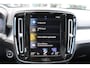 Volvo XC40 T2 130PK Automaat Business Pro | Pilot Assist | El. Achterklep | AppleCarplay | Verw. Stoelen & Stuurwiel | DAB |