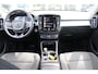 Volvo XC40 T2 130PK Automaat Business Pro | Pilot Assist | El. Achterklep | AppleCarplay | Verw. Stoelen & Stuurwiel | DAB |