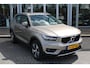 Volvo XC40 T2 130PK Automaat Business Pro | Pilot Assist | El. Achterklep | AppleCarplay | Verw. Stoelen & Stuurwiel | DAB |