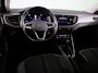 Volkswagen Polo 1.0 TSI Style 95PK DSG | Navigatie via app | Parkeersensoren voor en achter | LED koplampen | Automatische airco |