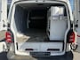 Volkswagen Transporter 2.0 TDI L1H2 Highline Airco | Inrichting | APK 03/27