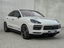 Porsche Cayenne Coupé 3.0 E 462PK V6 SportDesign GTS Krijt/Kreide|Pano|HUD|Luchtv.|4-Wiel besturing|360°|ACC|Kuipstoelen|Bose|22''