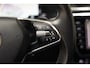 Skoda Superb 1.4 TSI iV PHEV Laurin & Klement [ Panorama Stoelventilatie Camera Navi ]