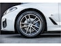 BMW 5-Serie Touring 530i xDrive Business Edition Plus - Origineel NL | M Sport | Panorama | Memory | Stuurverwarming