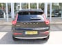 Volvo XC40 T2 130pk Business Pro | Verw. Voorstoelen & Stuurwiel | Camera + PDC | DAB | BLIS | Keyless |