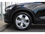 Volvo XC40 T2 130pk Business Pro | Verw. Voorstoelen & Stuurwiel | Camera + PDC | DAB | BLIS | Keyless |