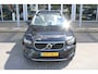 Volvo XC40 T2 130pk Business Pro | Verw. Voorstoelen & Stuurwiel | Camera + PDC | DAB | BLIS | Keyless |