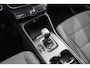 Volvo XC40 T2 130pk Business Pro | Verw. Voorstoelen & Stuurwiel | Camera + PDC | DAB | BLIS | Keyless |