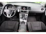 Volvo V60 1.5 T3 Polar+ | NL-AUTO! | 1E EIGENAAR! | CRUISE | STOEL + STUURVERWARMING | PARK SENS V+A | ELEKTR. KOFFERBAK | CLIMA | NAVI