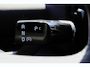 Volvo EX30 Single Motor Extended Range Plus 69 kWh | Apple Carplay & Android Auto | Bluetooth telefoonvoorbereiding |  Cruise control adaptief met Stop&Go en stuurhulp |  Electronic climate controle |  Lichtmetalen velgen 5-spaaks 19" |  Stof/kunstlederen bekleding |  Warmtepomp