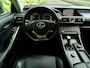 Lexus IS 300h Luxury | LEER | Alle opties | Dealer-Oh |