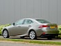 Lexus IS 300h Luxury | LEER | Alle opties | Dealer-Oh |