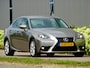 Lexus IS 300h Luxury | LEER | Alle opties | Dealer-Oh |