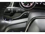 Toyota Camry 2.5 Hybrid Dynamic | Leder bekleding | Parkeer sensoren voor en achter |