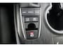 Toyota Camry 2.5 Hybrid Dynamic | Leder bekleding | Parkeer sensoren voor en achter |