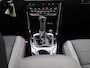 Volkswagen T-Roc Cabrio 1.5 TSI R-Line 150 PK| Trekhaak | Navigatie | Stoelverwarming | Dodehoekdetectie | Parkeersensoren | Stuurwielverwarming