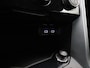 Volkswagen T-Roc 1.0 TSI Life 110 PK| Origineel Nederlands | Apple Carplay | Android Auto | Airco | Parkeersensoren | Buitenspiegels Elektrisch Inklapbaar | LED Koplampen | Digitale Cockpit | 16 Inch Velgen