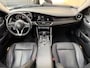 Alfa Romeo Giulia 2.0T B-Tech, 200Pk, 2019, 1ste eigenaar, Ragazzon, KW onderstel, Volledig leder, BTW auto, Schakel flippers, Parkeersensensoren,