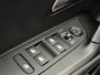 Peugeot e-2008 EV Allure 50 kWh Camera | LED | Keyless | Full map navigatie | Parkeersensoren | Carplay/android auto |