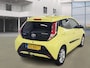 Toyota Aygo 1.0 VVT-i x-Joy, Camera! Clima! Half Leder! Trekhaak! VAN/VOOR Weken!