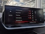Peugeot 2008 1.2 PureTech GT Pack Panoramadak | Stoelverwarming | Alcantara | Full LED | Camera | Parkeersensoren | Full map navigatie | Carplay/android auto |