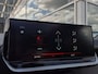 Peugeot 2008 1.2 PureTech GT Pack Panoramadak | Stoelverwarming | Alcantara | Full LED | Camera | Parkeersensoren | Full map navigatie | Carplay/android auto |