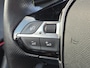 Peugeot e-2008 EV GT 50 kWh SOH 91,38% | Panoramadak | Camera | LED | Parkeersensoren | Full map navigatie | Carplay/android auto |