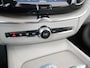 Volvo XC60 T8 Long Range AWD Plus Bright | Luchtvering | Winter pakket | Inscription | Zondag Open!