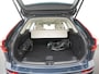 Volvo XC60 T8 Long Range AWD Plus Bright | Luchtvering | Winter pakket | Inscription | Zondag Open!