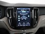 Volvo XC60 T8 Long Range AWD Plus Bright | Luchtvering | Winter pakket | Inscription | Zondag Open!