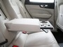Volvo XC60 T8 Long Range AWD Plus Bright | Luchtvering | Winter pakket | Inscription | Zondag Open!